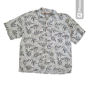 Bobby Chan 100% silk‎ button up top